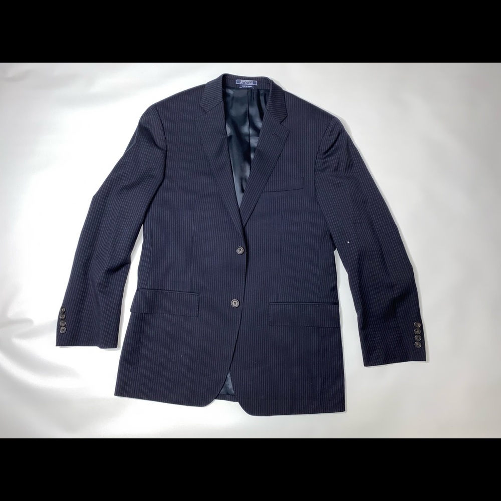 Navy blue suit Striped. Jacket 38R Pants 32x32